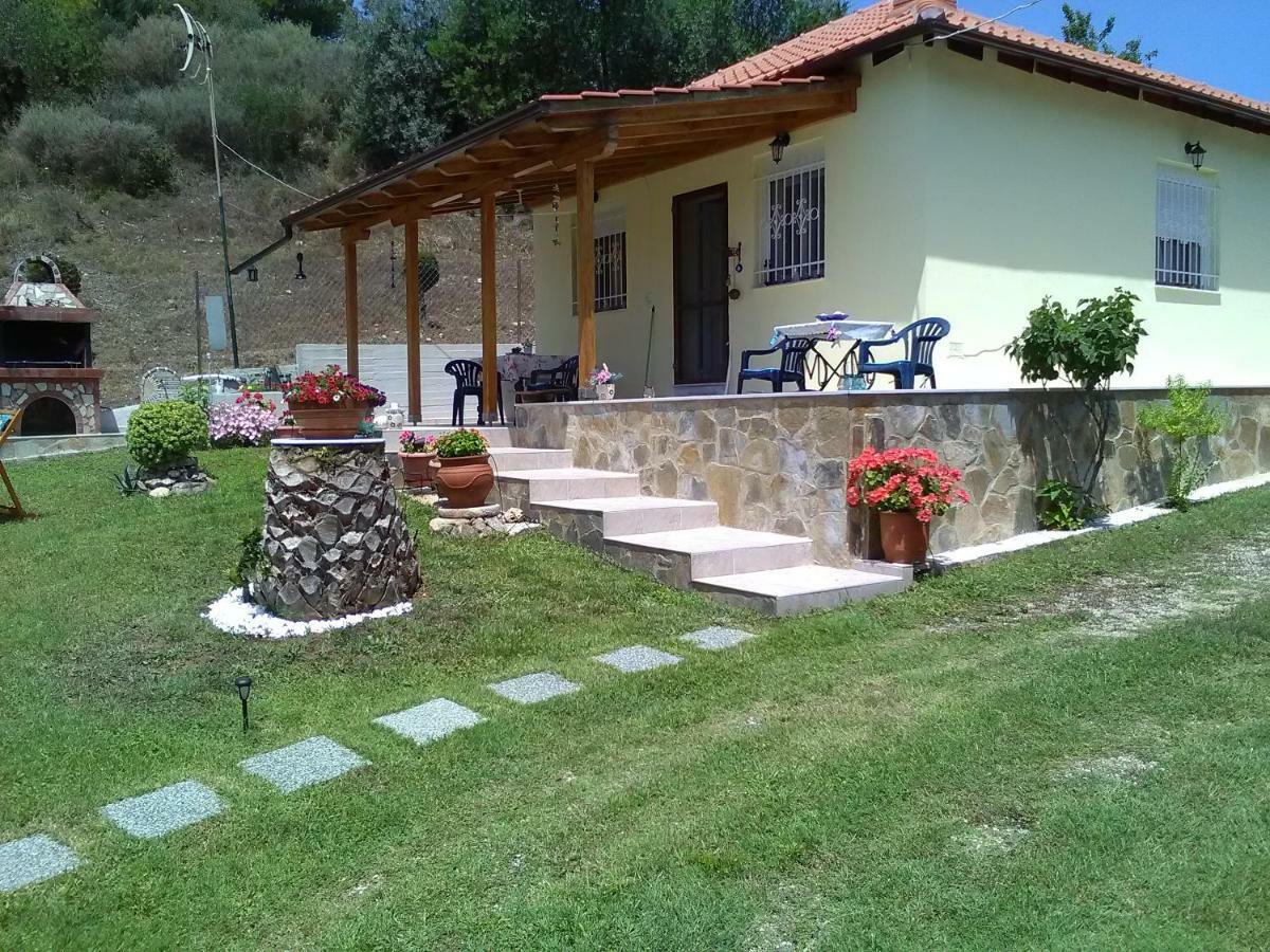 Villa Xerxis Hill/Chalkidiki Τρυπητή Χαλκιδικής Nea Roda Exterior foto